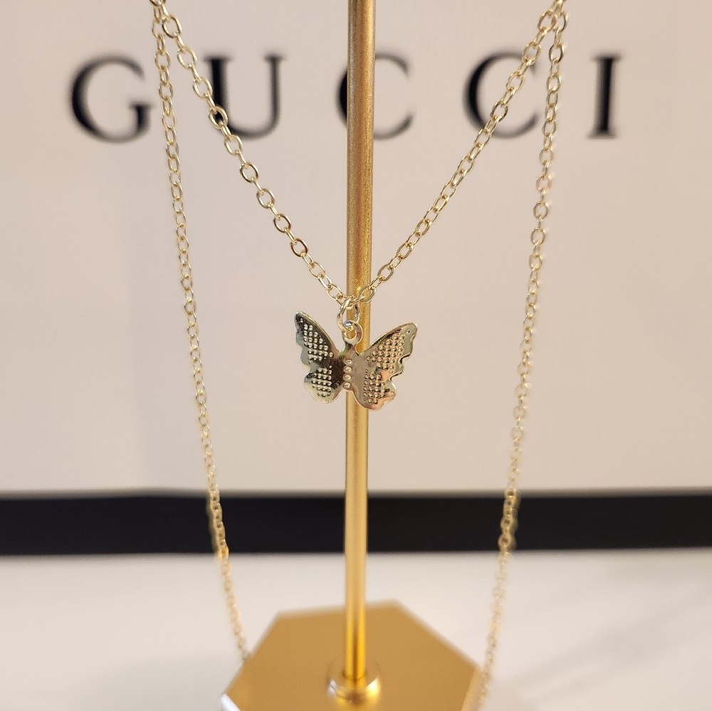🔷️ Gold Plated Butterfly Pendant Delicate Necklace 14" NWT